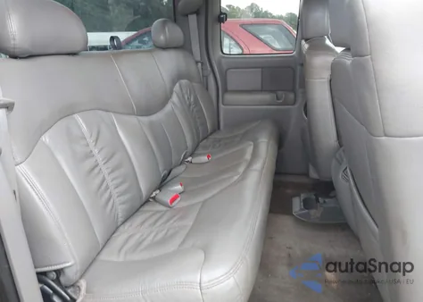 2002 Chevrolet Silverado 1500 Lt z USA, uszkodzony, nr VIN 2GCEK19T521350119